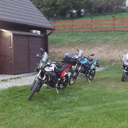 山林小屋 Pod Groniem